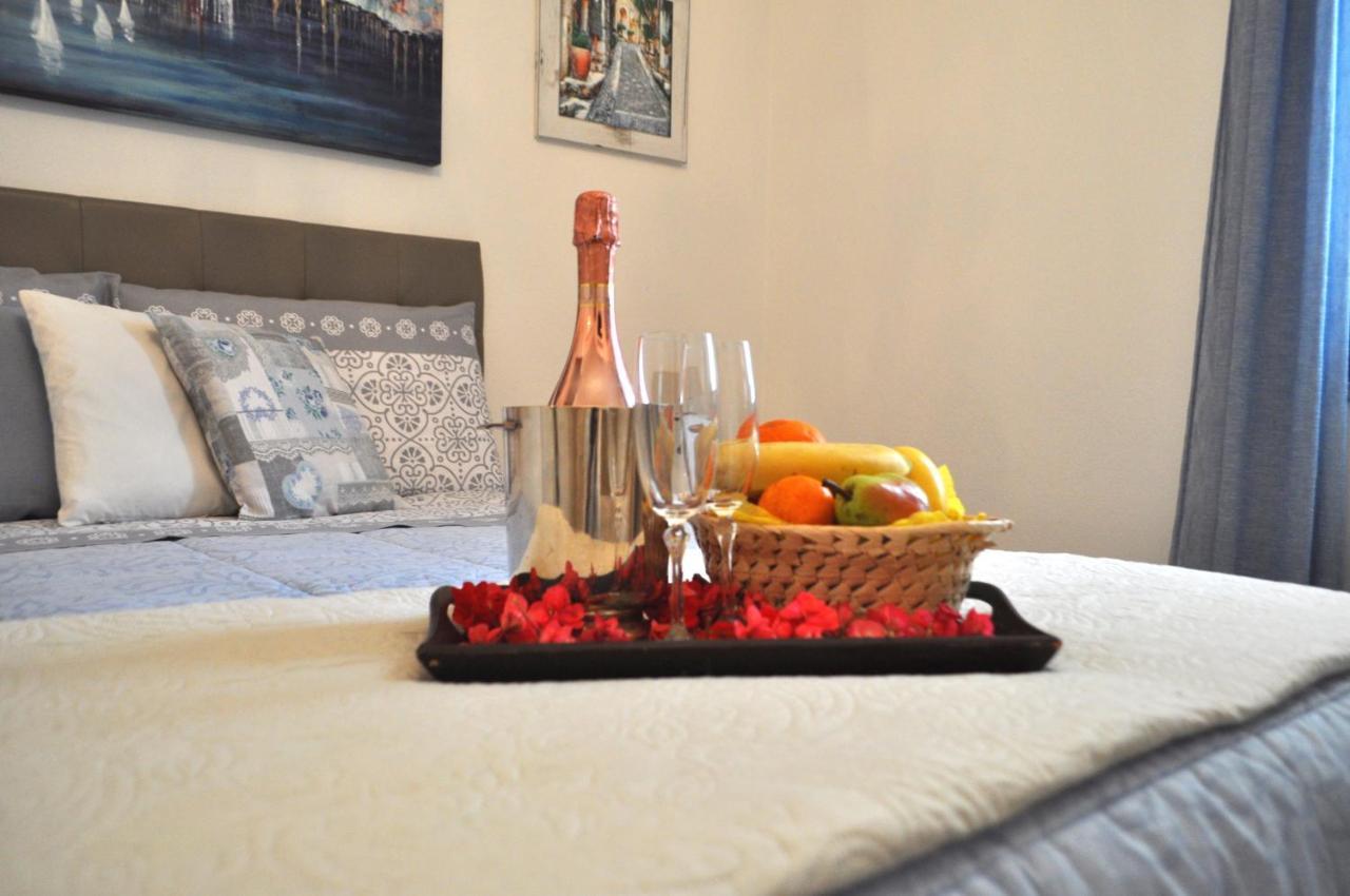 B&B Rosa Dei Venti Санта Тереза Галура Екстериор снимка