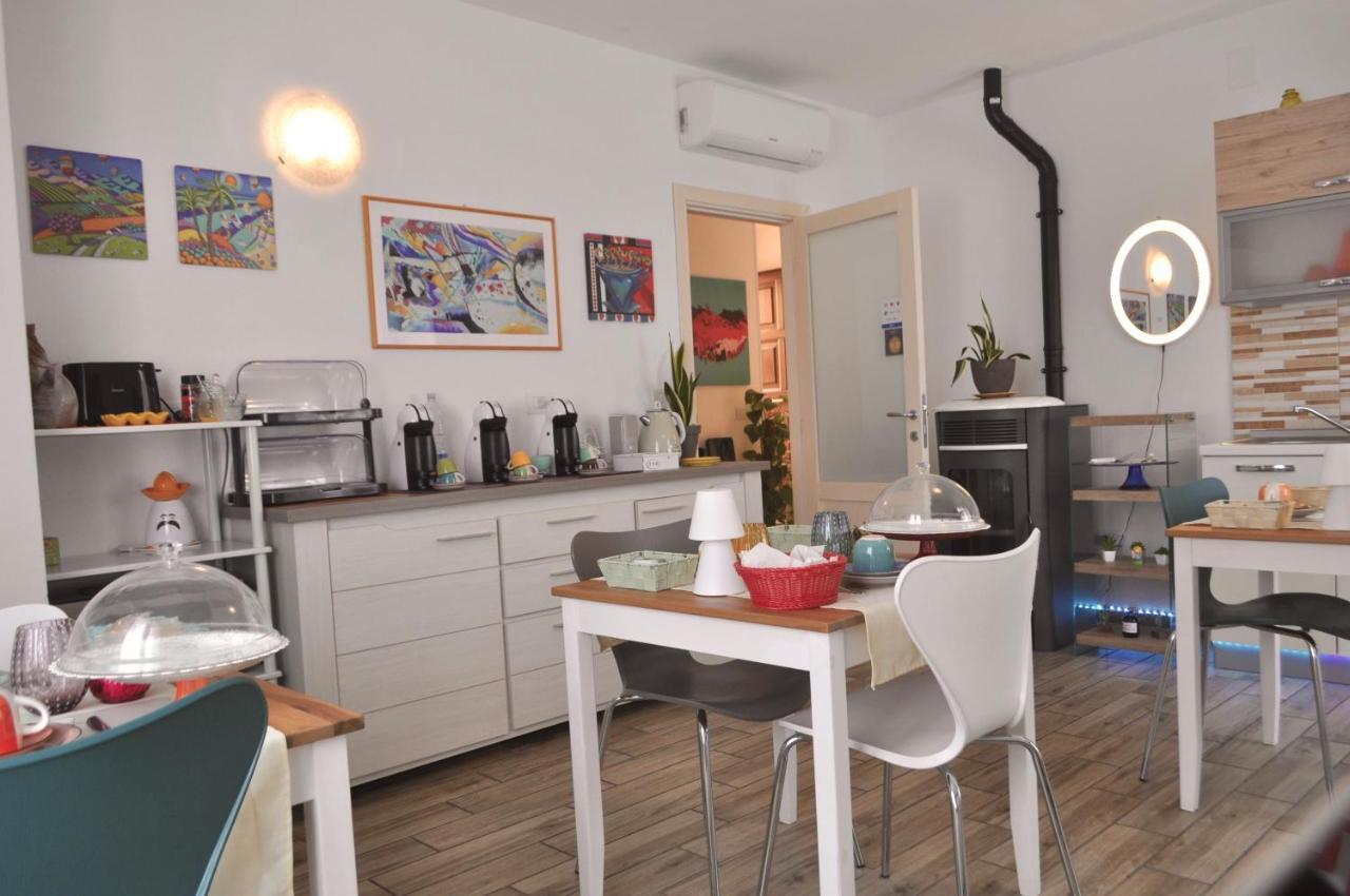 B&B Rosa Dei Venti Санта Тереза Галура Екстериор снимка