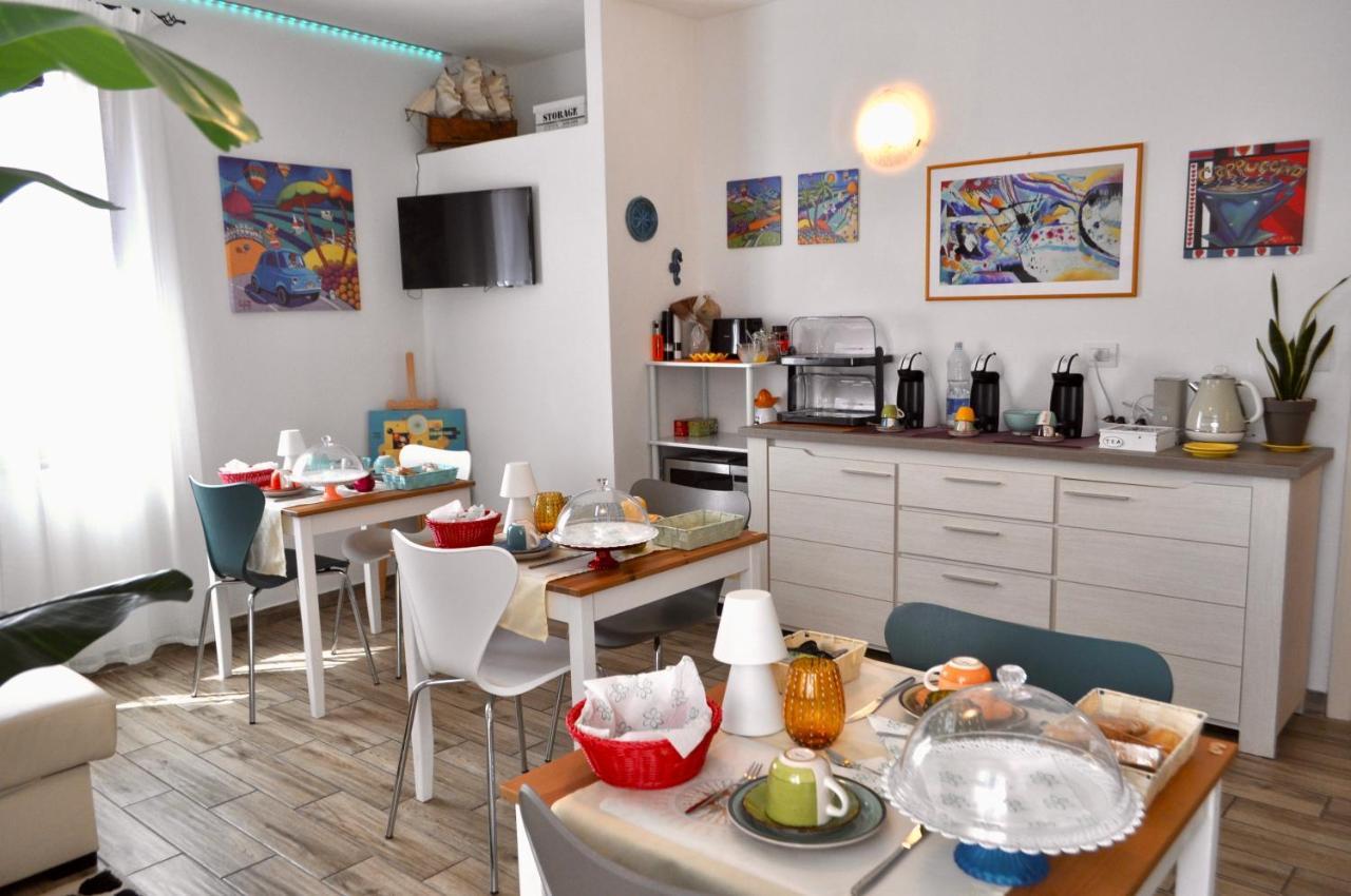 B&B Rosa Dei Venti Санта Тереза Галура Екстериор снимка