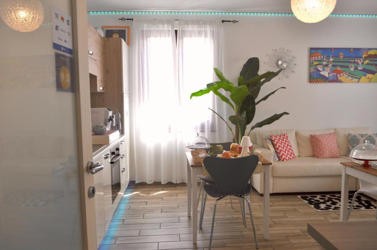 B&B Rosa Dei Venti Санта Тереза Галура Екстериор снимка